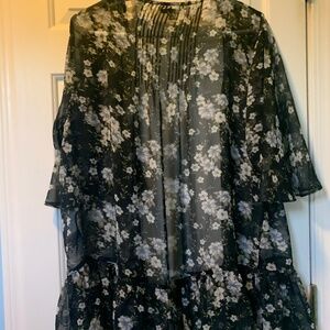 American Eagle AEO Sheer Peplum Hem Kimono